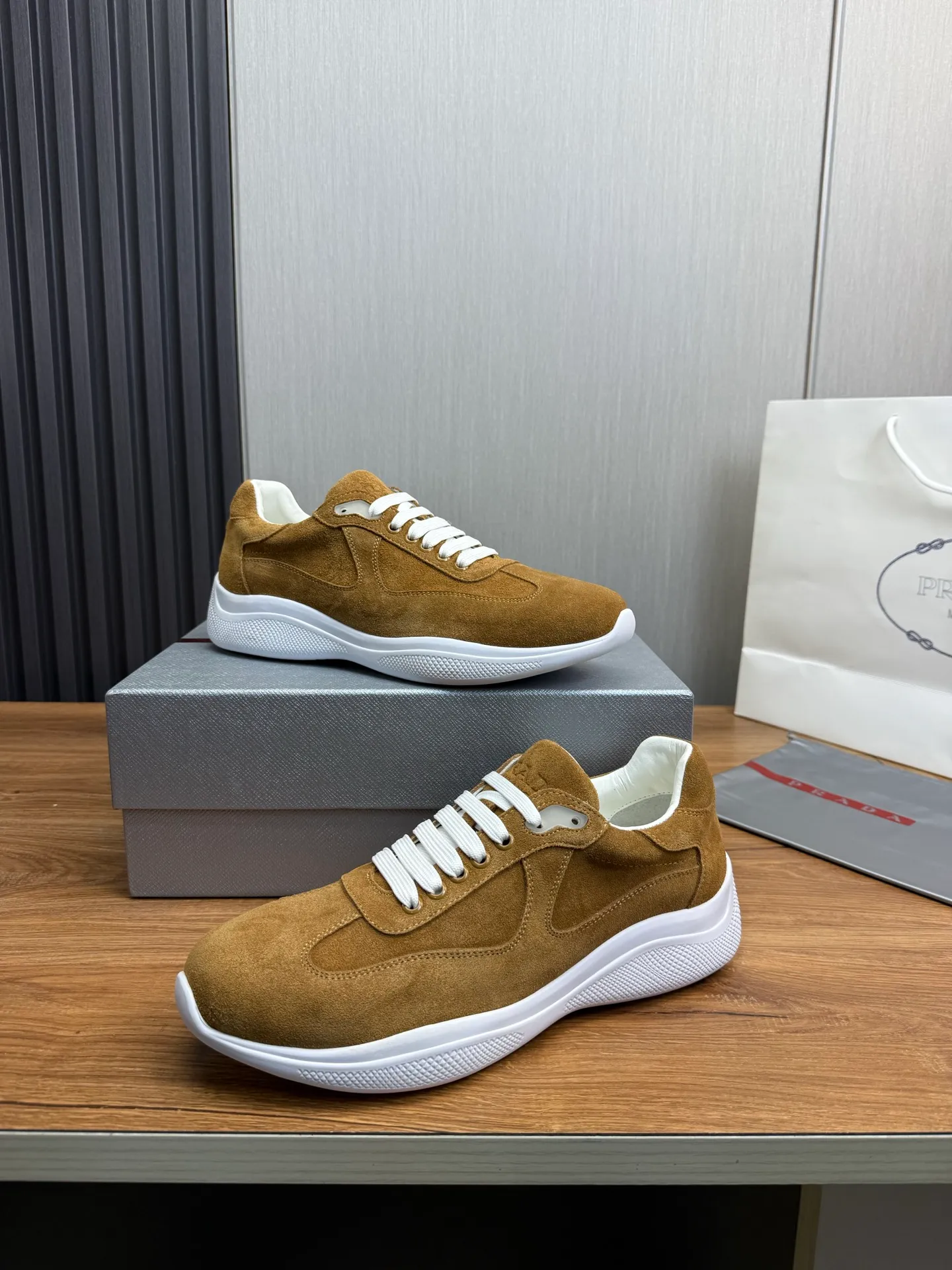 Men's shoes 💰540💰 [PRADA] Men's shoes are popular in the counter, official website is synchronized, 1 high-quality shipment ✔️Original frosted cowhide + cowhide lining, 1🆚1 replica, original sole, 38-45 (45 customized, non-refundable)